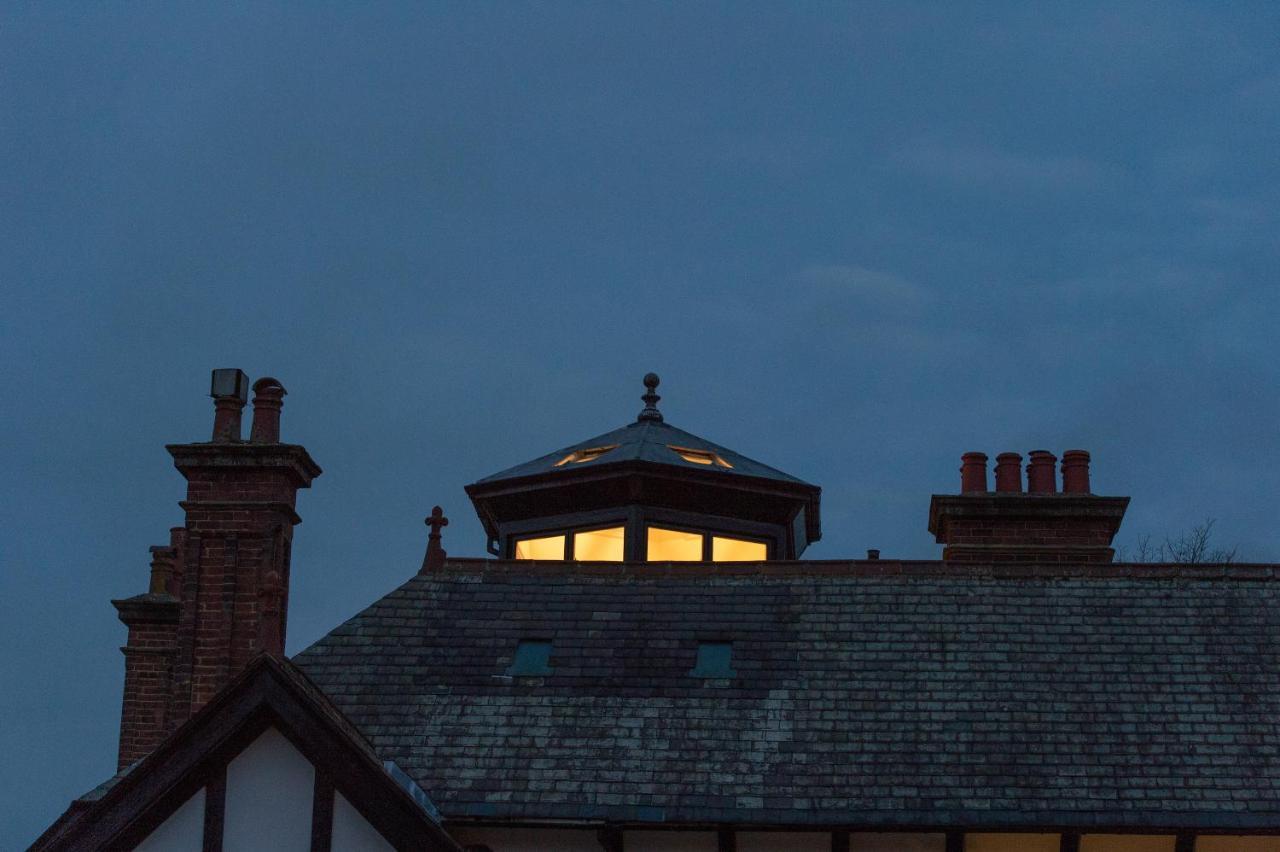 The Tower By Harrogate Serviced Apartments 외부 사진