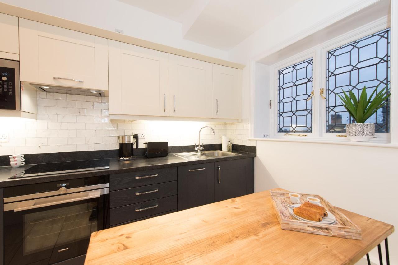 The Tower By Harrogate Serviced Apartments 외부 사진